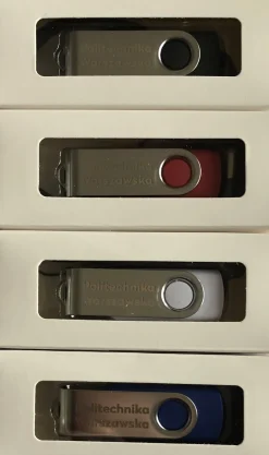 Pendrive – 32 GB